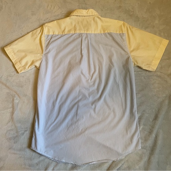 U.S. Polo Assn. Sz M Yellow and Gray Striped Casual Button Down Shirt - Picture 7 of 8
